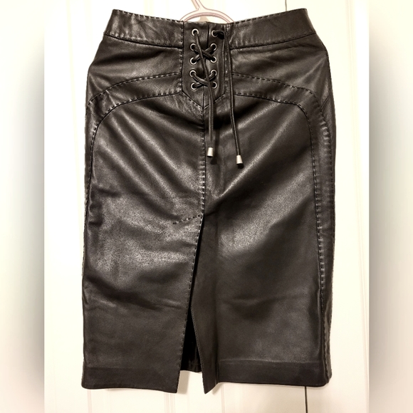 Victoria Secret genuine leather skirt - Picture 2 of 3